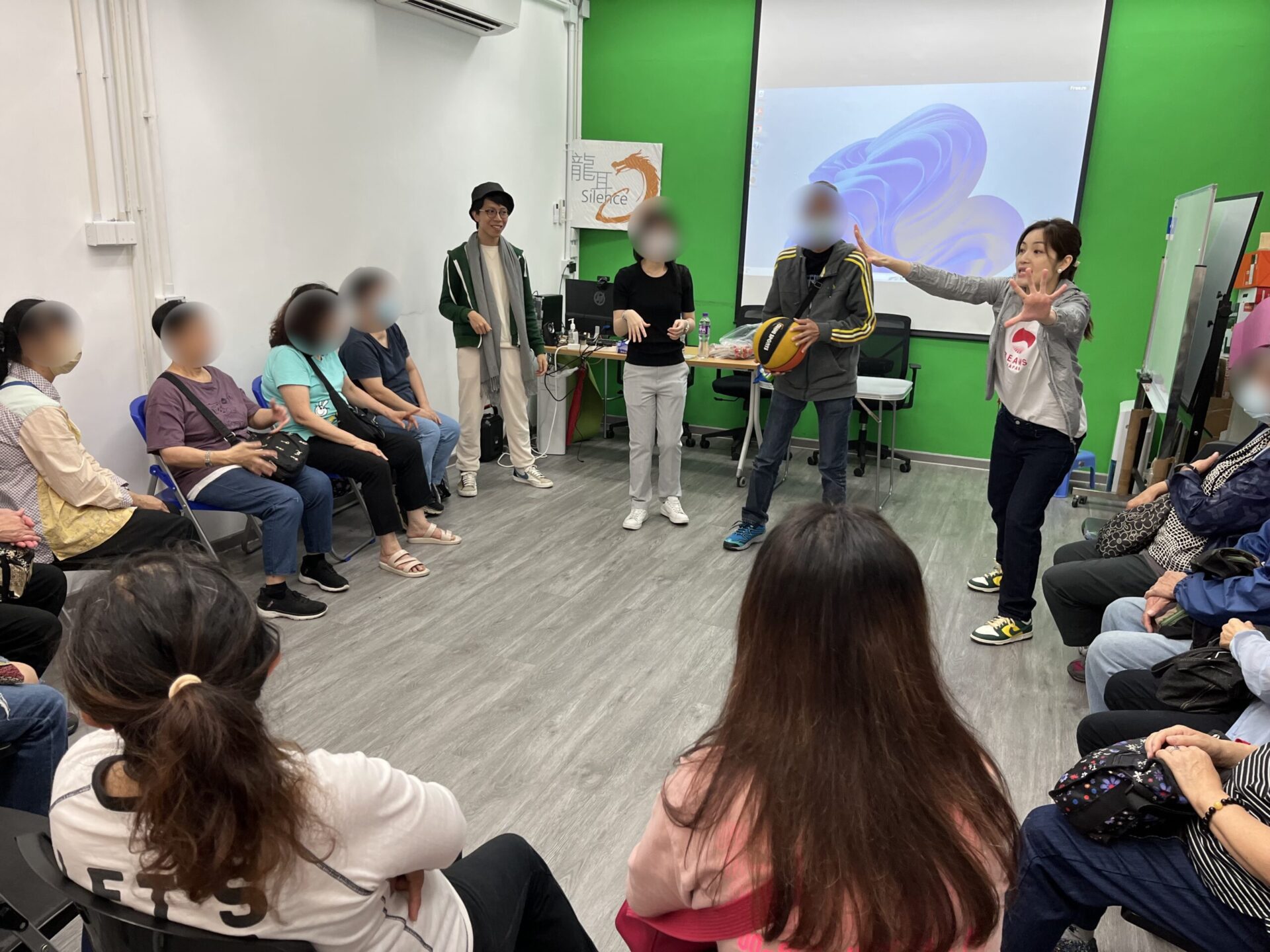 Music Workshop: Why can’t deaf people play music?